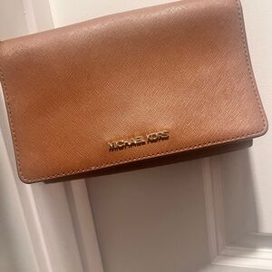 Micheal KORS crossbody
